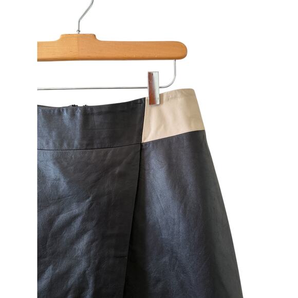 Halogen Nordstrom Two Tone Leather Faux Wrap Mini Skirt Black Tan 4 - Picture 3 of 6